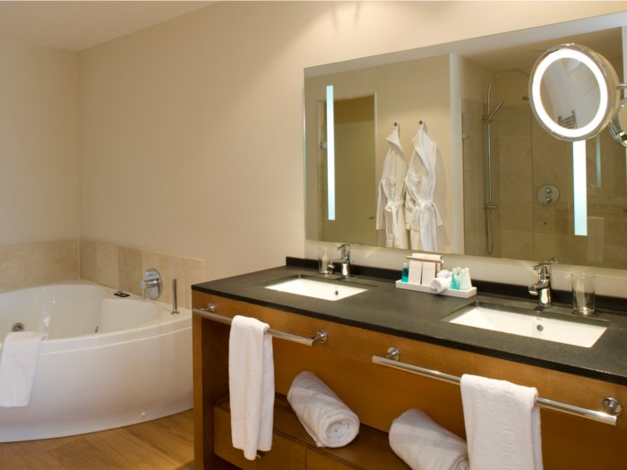 hotel-sheet-image